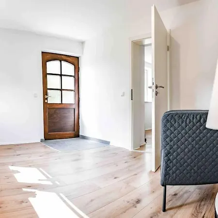 Grosszugiges Haus Mit Schoner Aussicht Casa de Férias Wurtzburgo